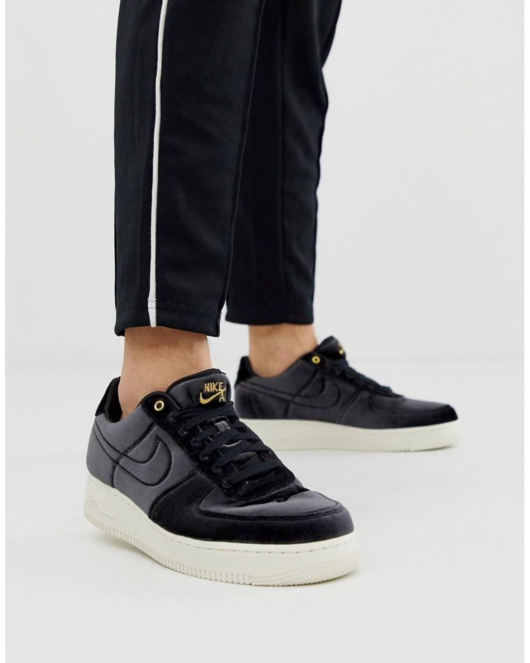 Nike – Air Force 1 – Sneaker aus schwarzem Samt im Stil der 07er in Schwarz  für Herren | Lyst DE