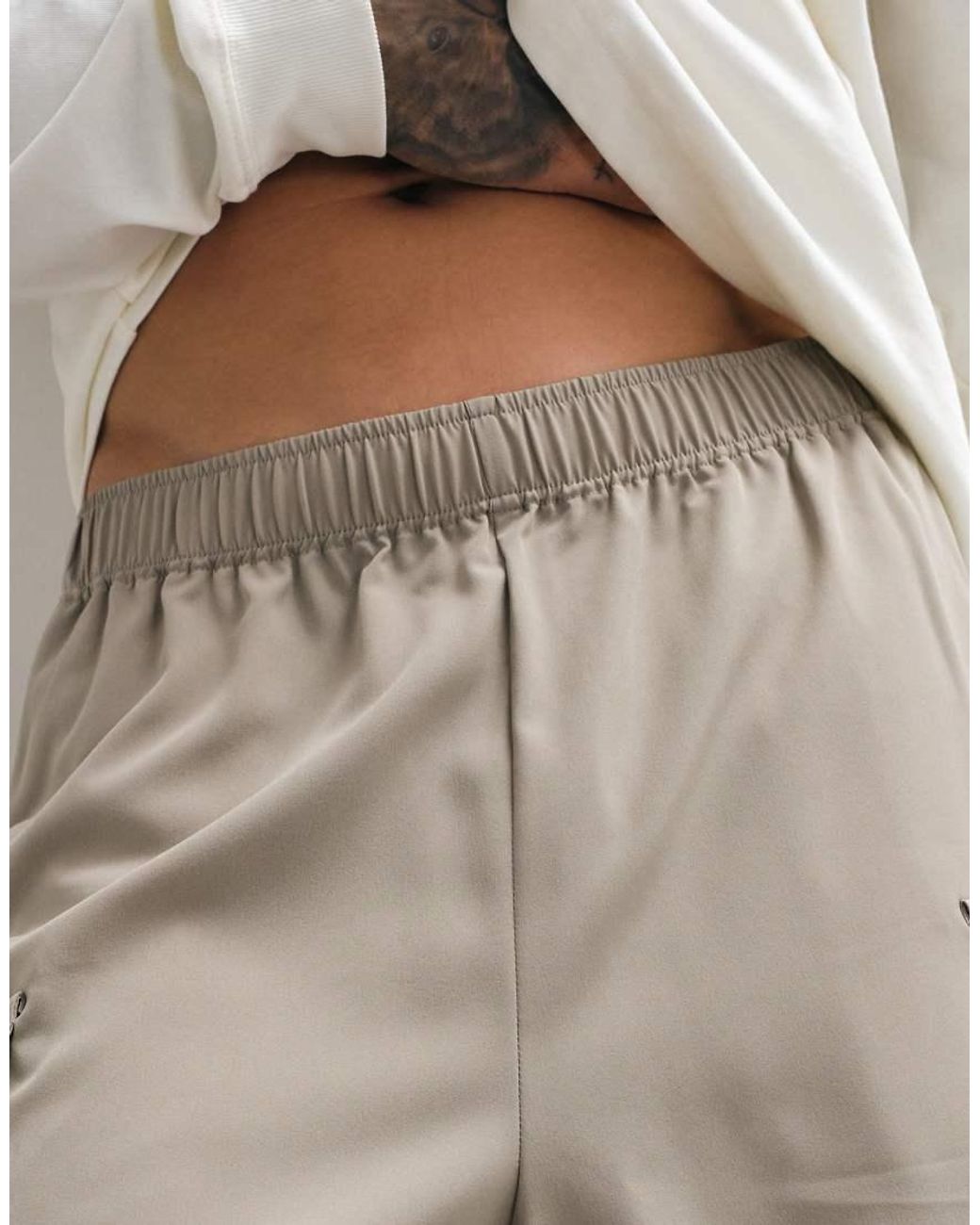 4505 Gray Icon 18cm Quick Dry Training Cargo Shorts With Zip Pockets for men