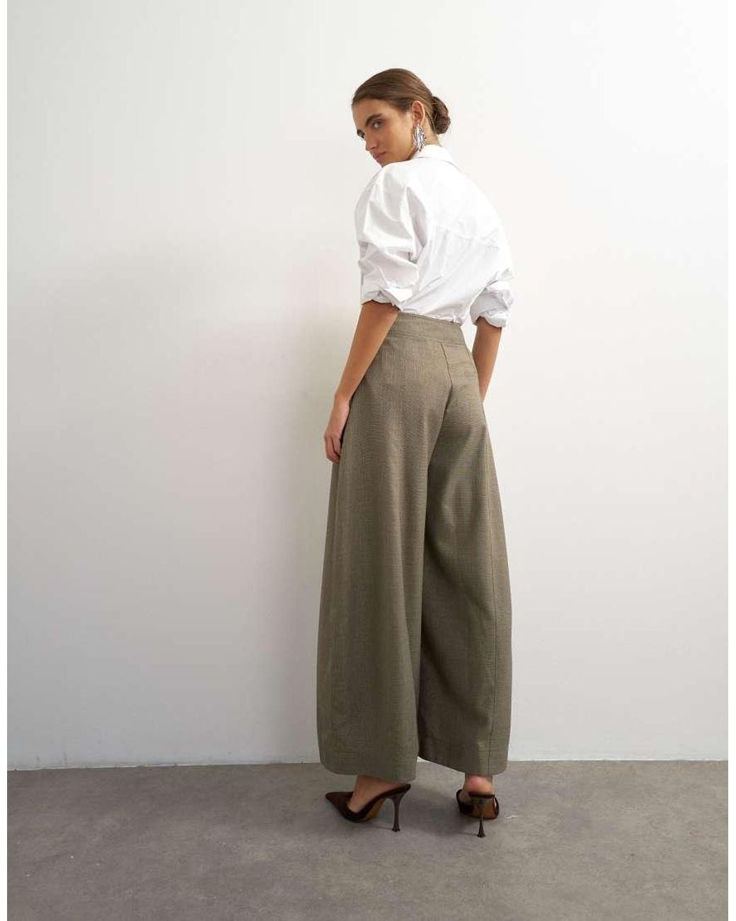 TOPSHOP Gray Wide Leg Flowing Trouser