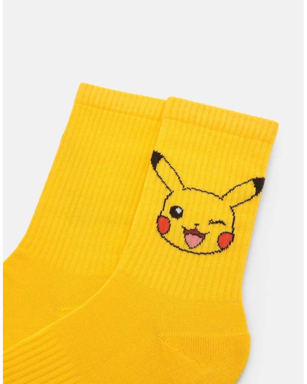 Pokémon Pikachu di Pull&Bear in Yellow da Uomo