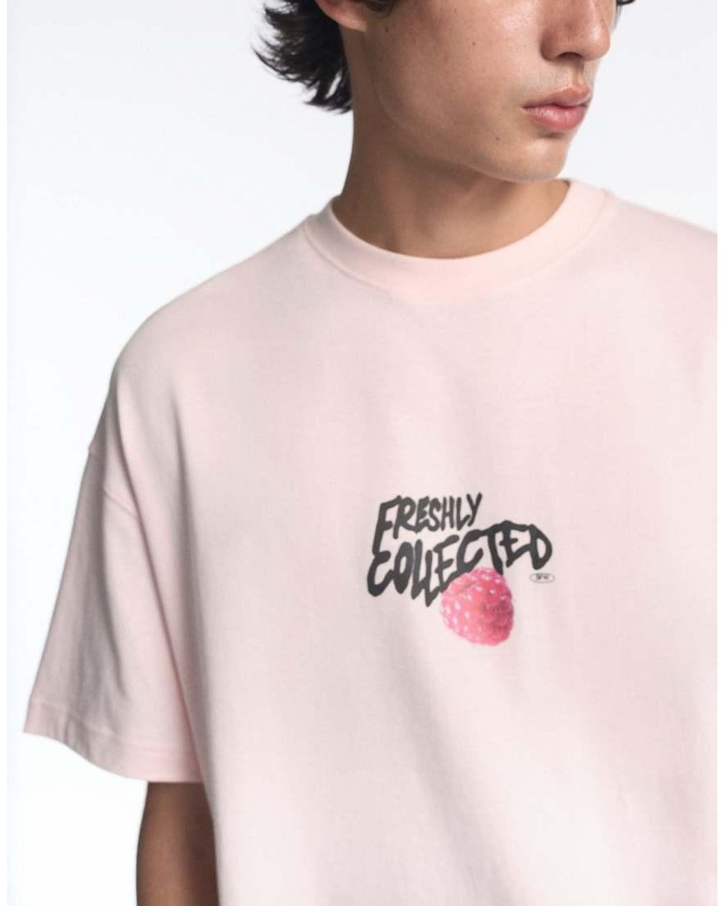Pull&Bear White Stwd Graphic T-Shirt for men