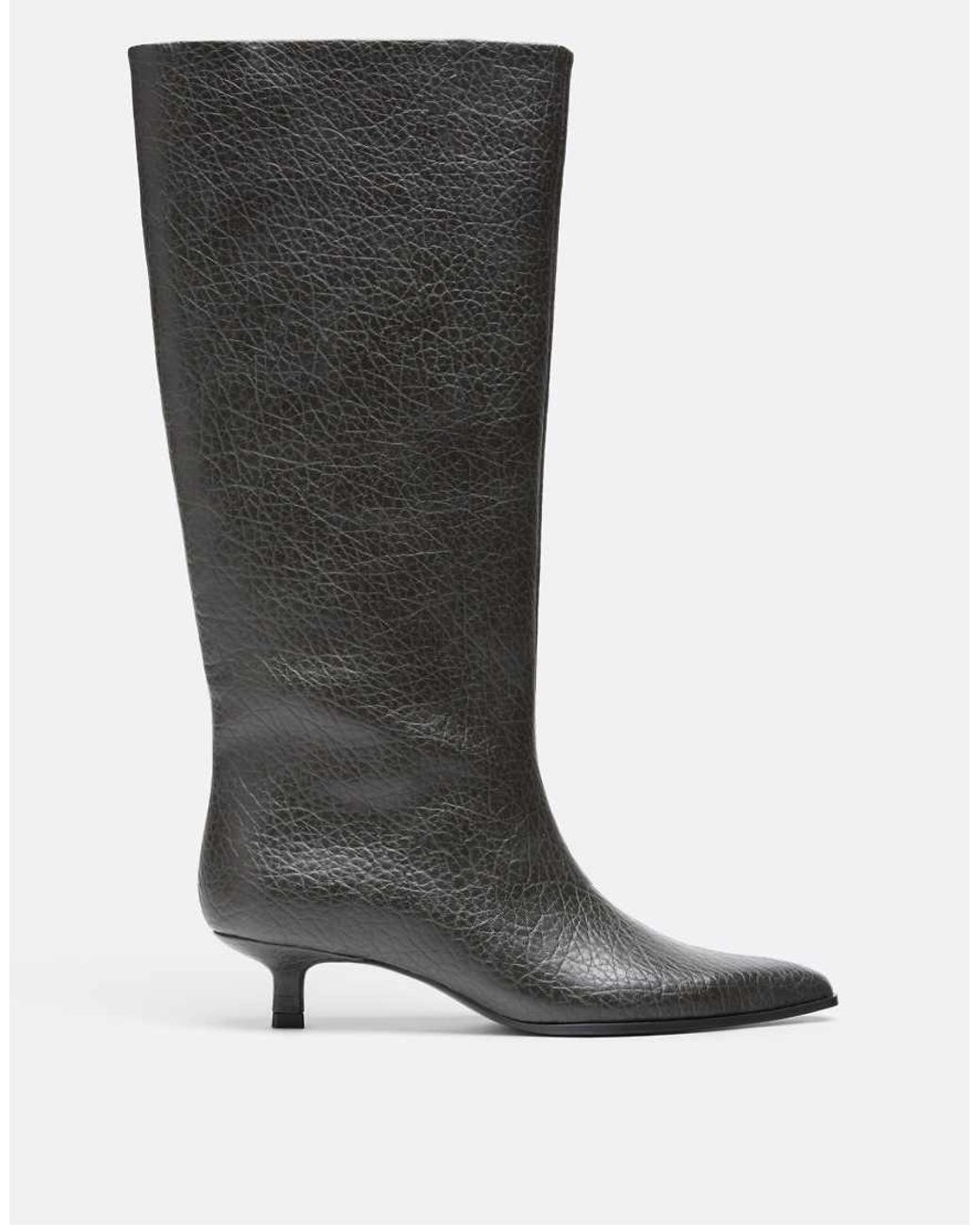 Stradivarius Black Tumbled Kitten Heel Boots