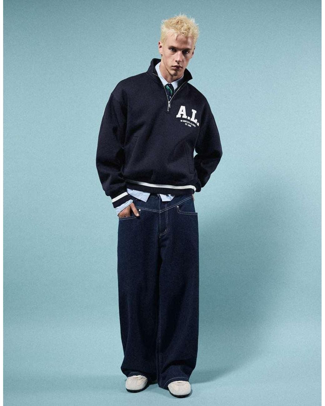 Bershka Blue Half-length Zip Patch Sweatshirt for men