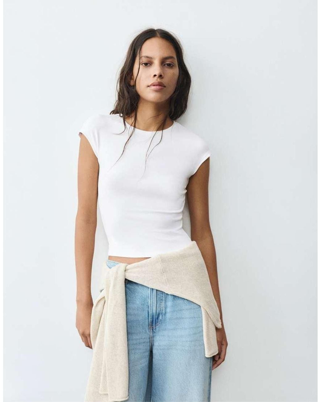 Pull&Bear White Fitted T-shirt With Full Sleeves