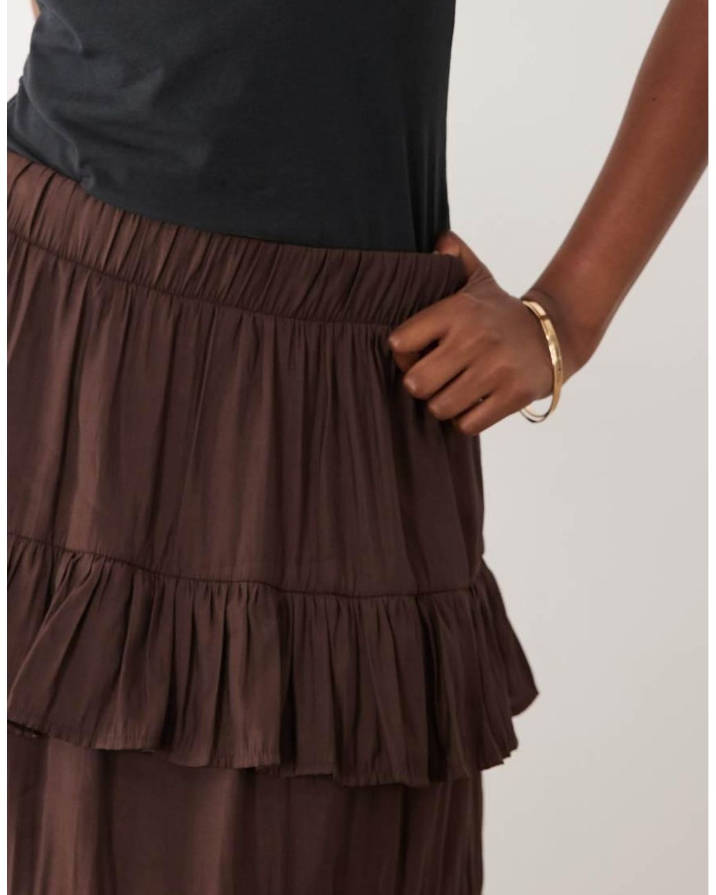 Y.A.S Brown High Waisted Tiered Ruffle Maxi Skirt