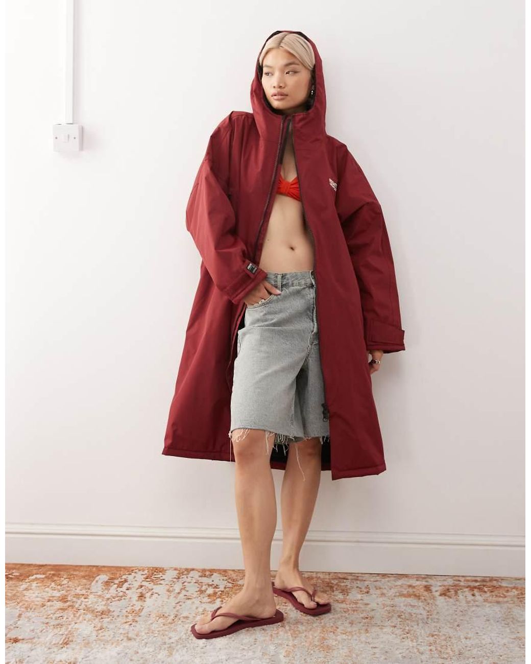Regatta Red Adult Waterproof Changing Robe