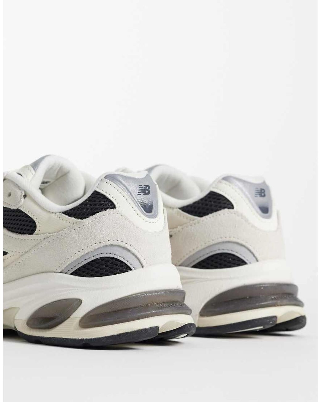 New Balance White 2010 Trainers