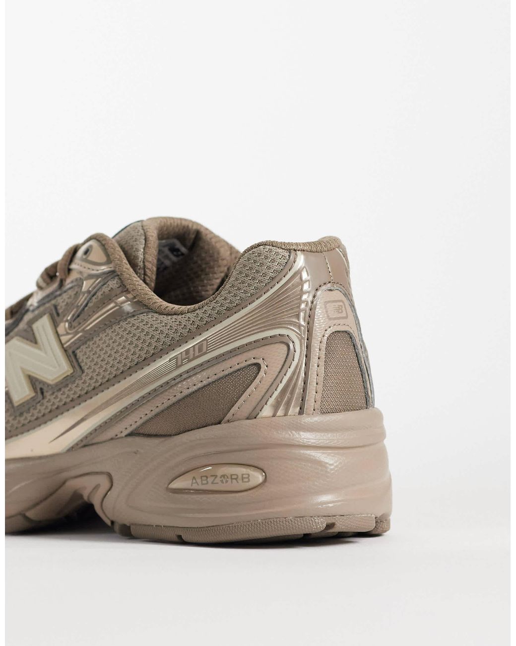 New Balance Brown 740 sneaker