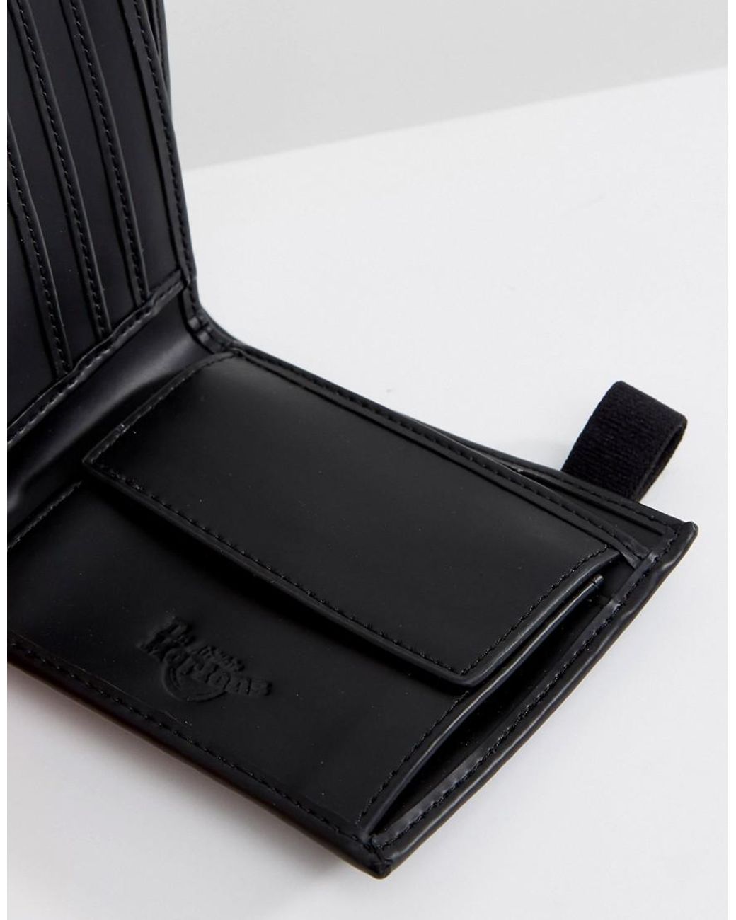 Dr. Martens Zip Wallet In Leather in Black for Men