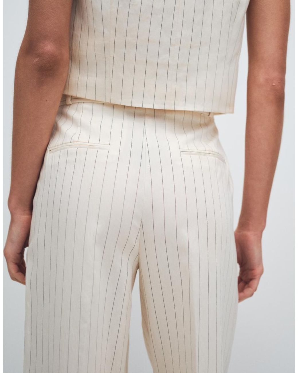 Cadena di Mango in White