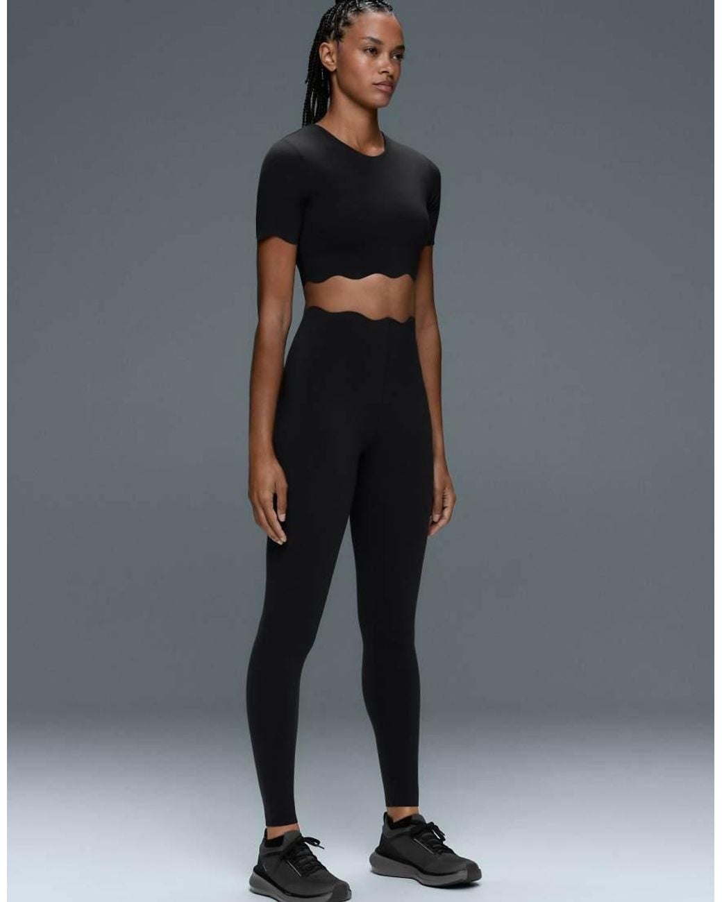 Oysho Black Wavy Compressive Tank Top
