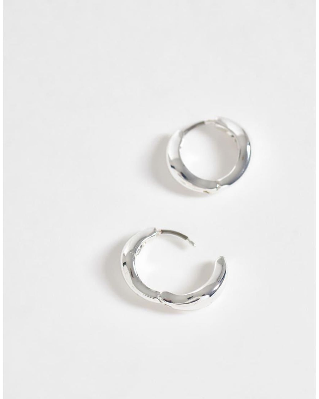 Pieces Metallic Small Chunky Hoop Earrings