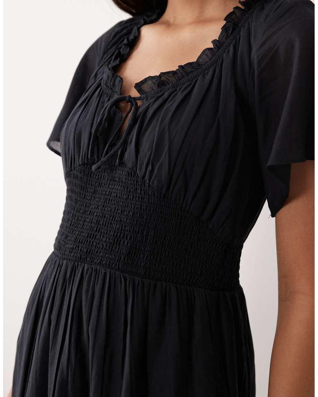 Nobody's Child Black Caliope Cap Sleeve Shirred Bodice Detail Midi Dress
