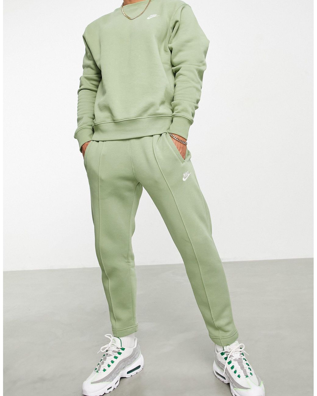 Nike – club – schmal zulaufende jogginghose aus fleece in Grün für Herren |  Lyst AT