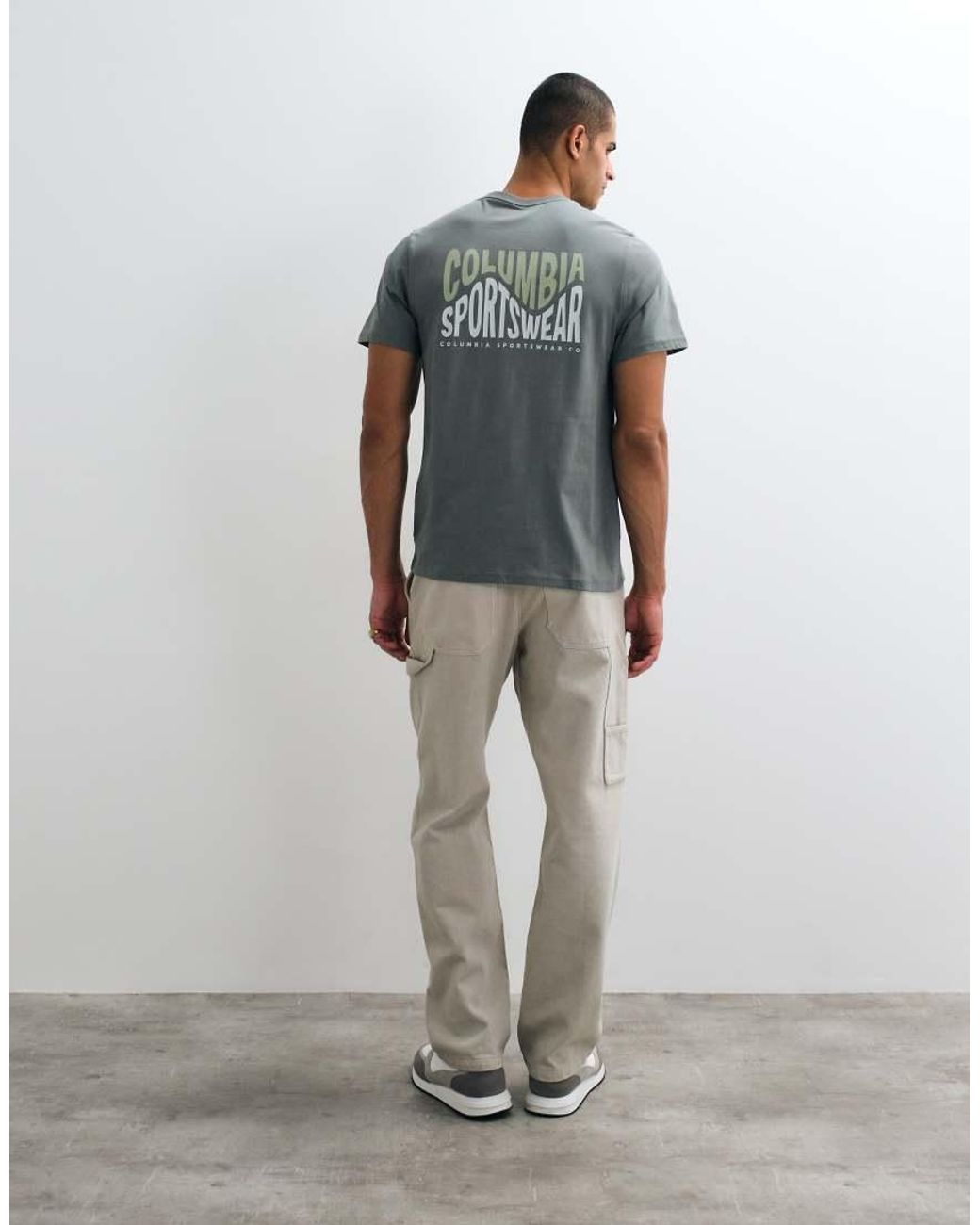 Columbia Gray Csc Outdoor Wavy Peaks Graphic T-Shirt for men