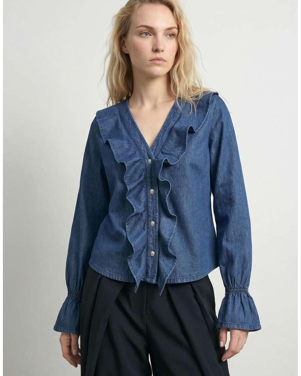 HYPEDROP Blue Long Sleeved Top