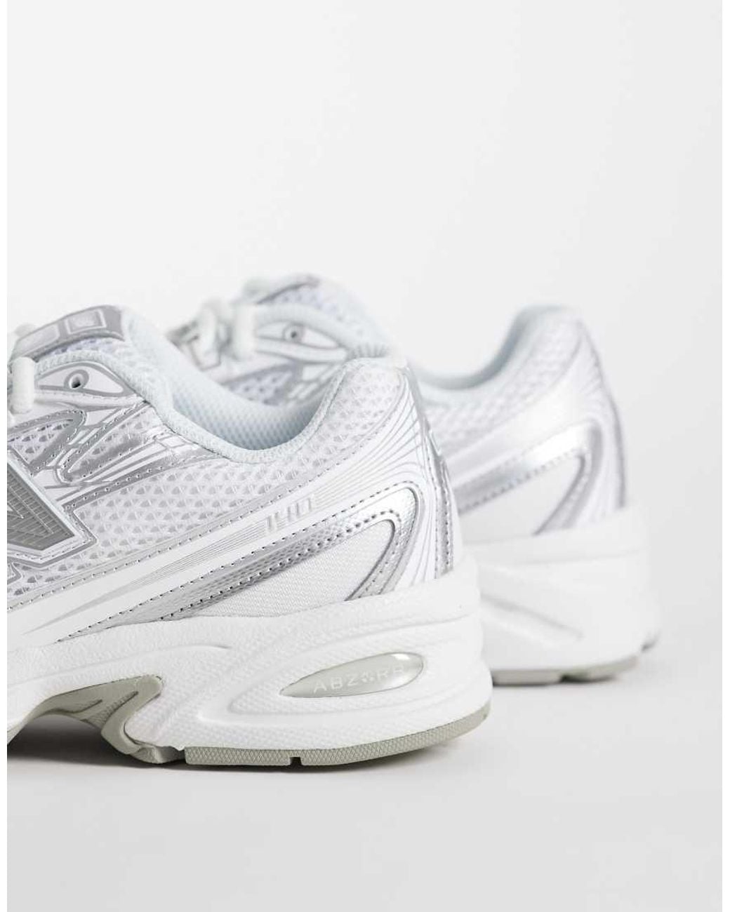 New Balance White 740 Trainers