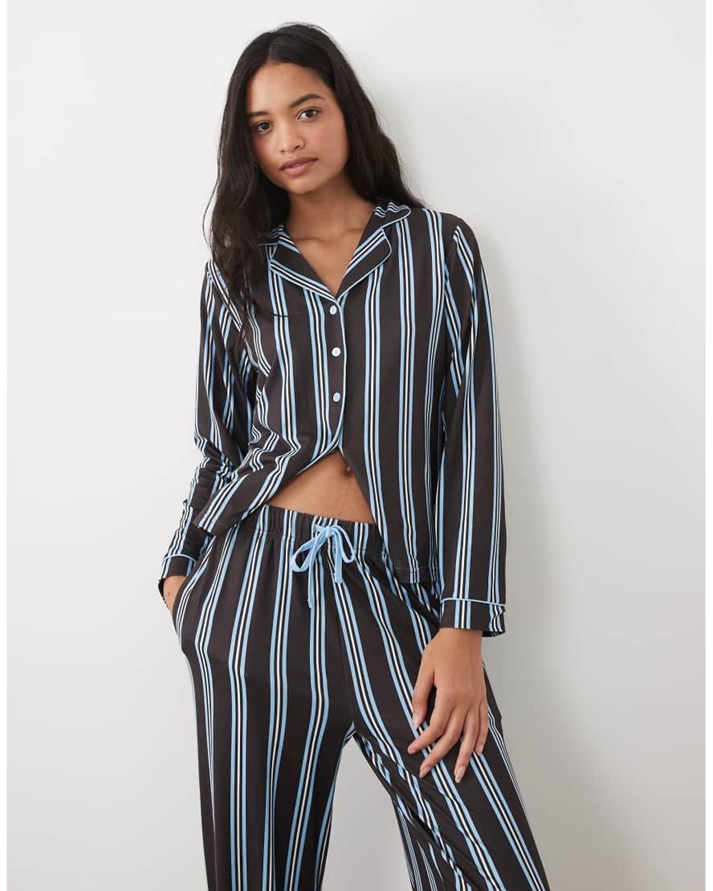 Threadbare Pyjamaset Met Knoopsluiting in het Multicolor