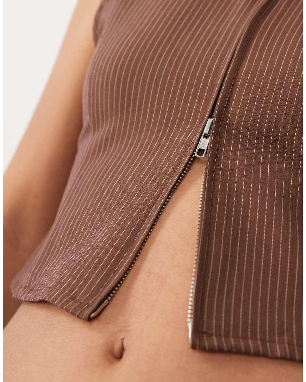 Missy Empire Brown Tailored Zip Through Waistcoat