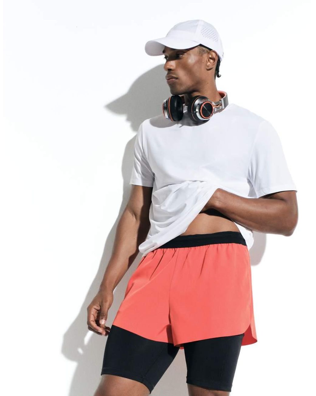 4505 Red 2-inch Running Shorts With Elastic Waistband And Zip Pockets for men
