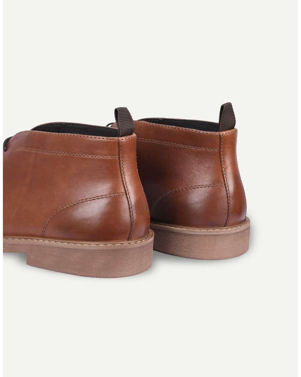 Thomas Crick Brown Arizona Leather Chukka Boots for men