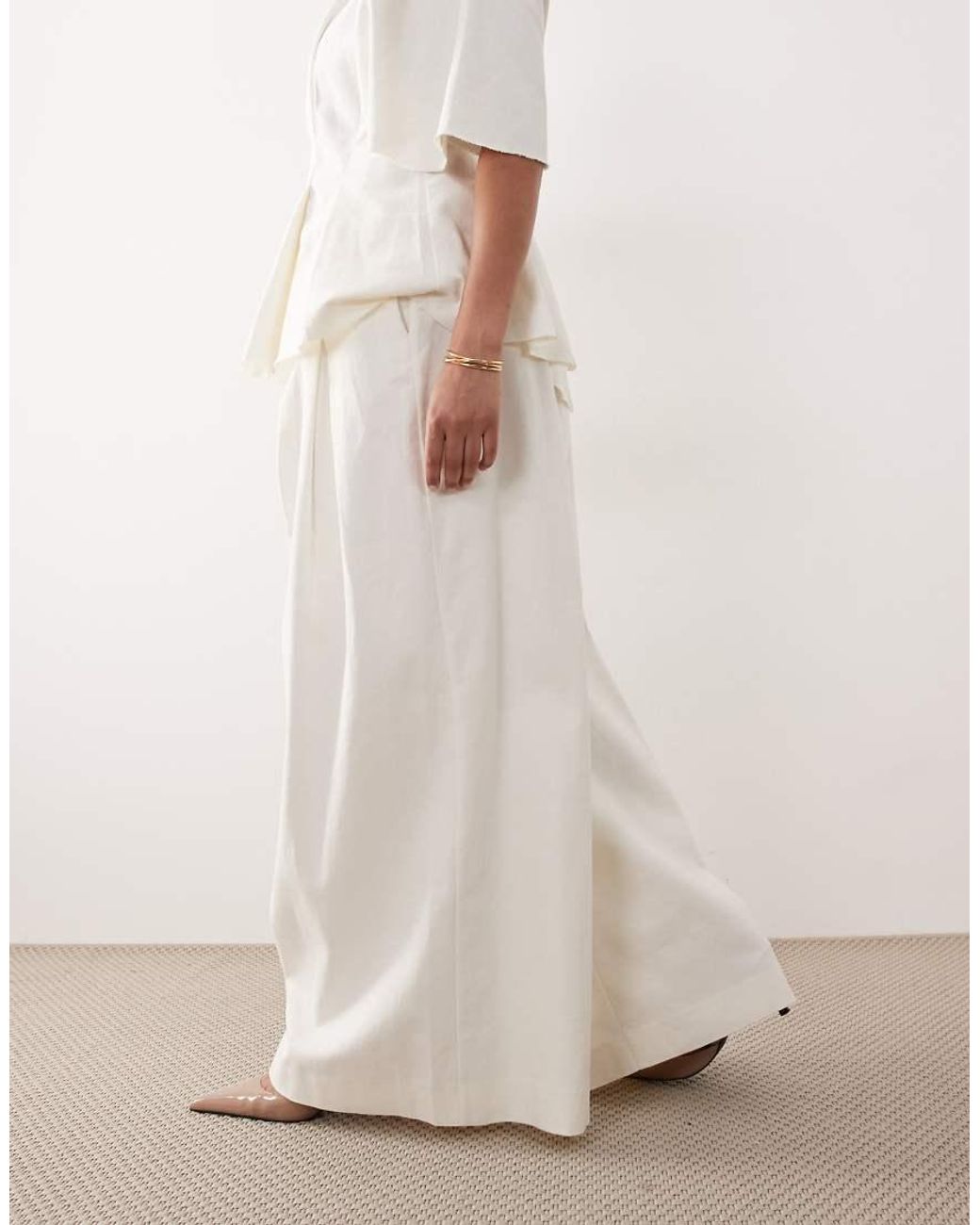 ARRANGE Natural Curve Pleated Trouser Co Ord