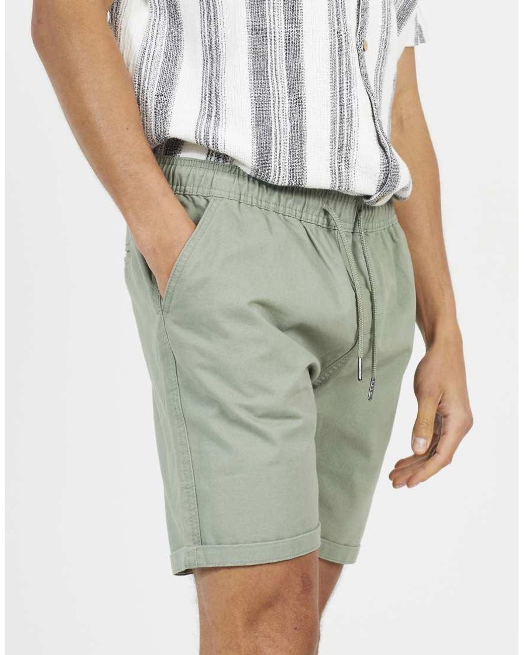 Brave Soul Green Cotton Chino Shorts With Turn Up Hem for men