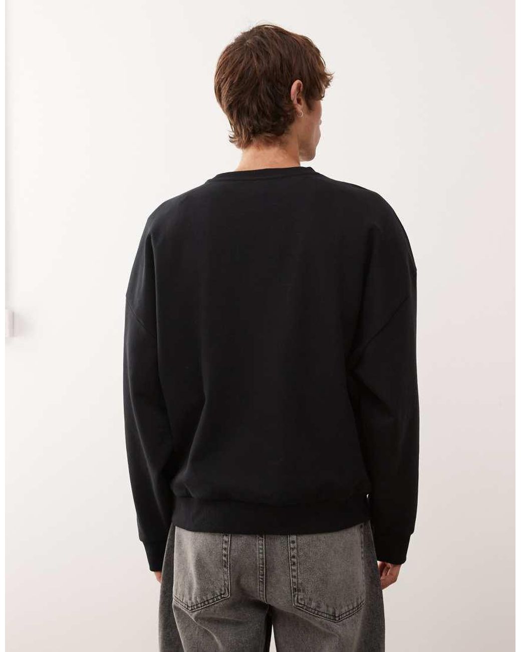 Sudadera Negra De Corte Cuadrado Extragrande Essentials De Collusion de hombre de color Black