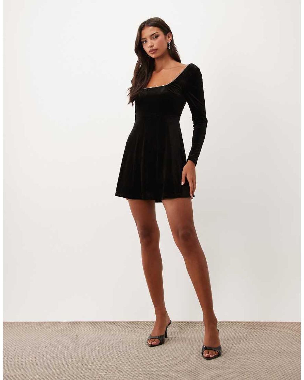 Vila Black Square Neck Long Sleeve Velvet Mini Dress