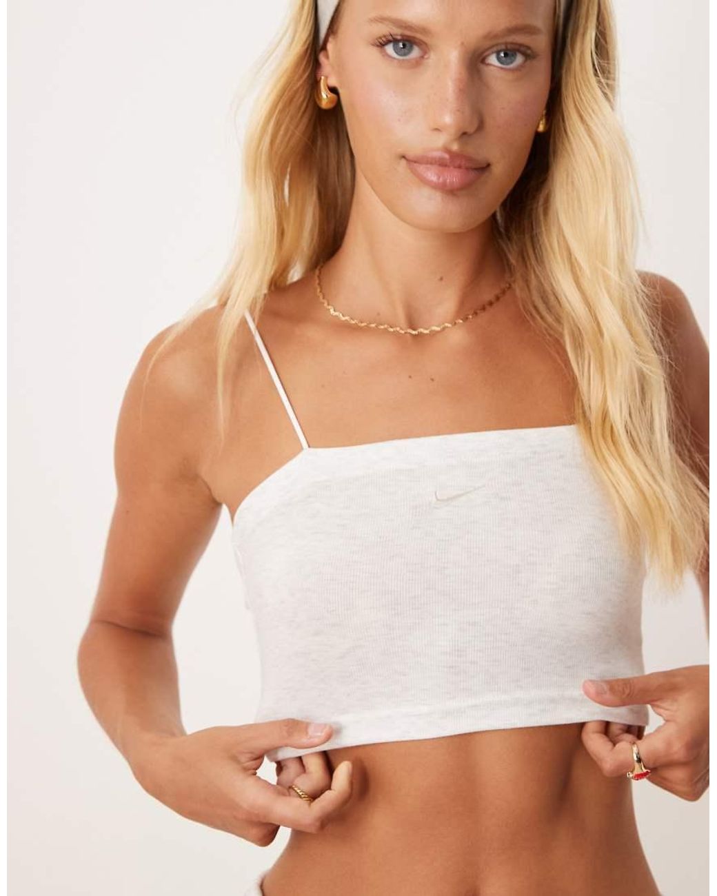 Nike White Chill Cropped 2in1 Top