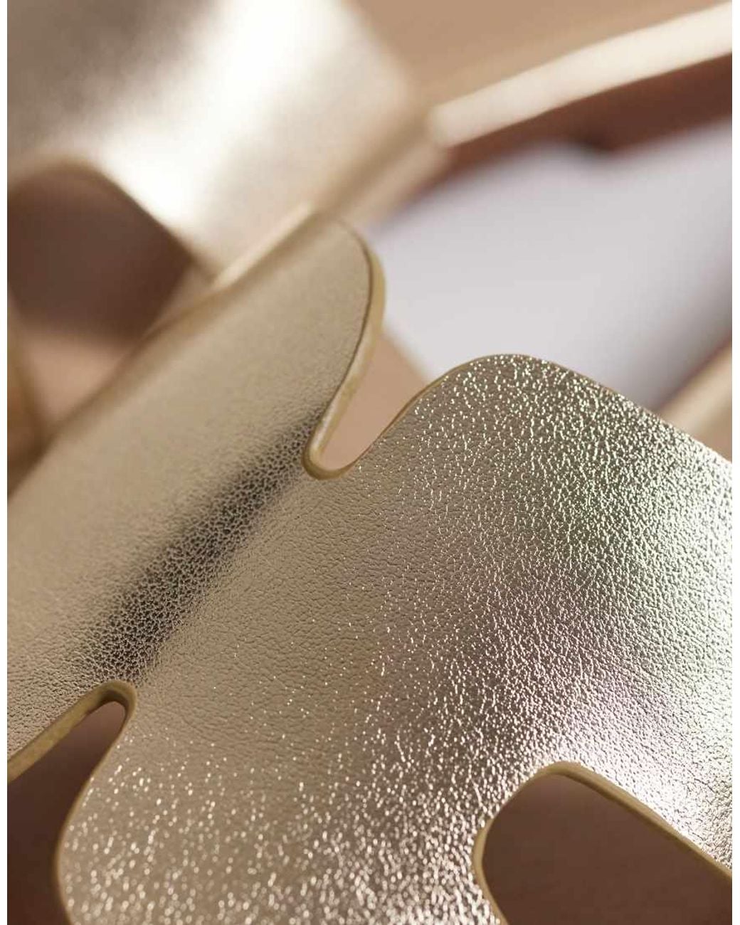 SEQWL White Storke Flat Sandals