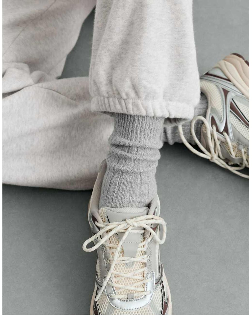 Oysho White 2 Pairs Of Warm Super-Soft Rib Socks