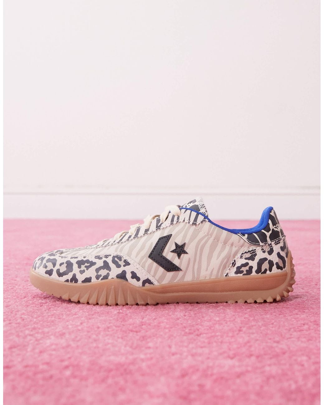 Converse Pink Run Star Sneakers