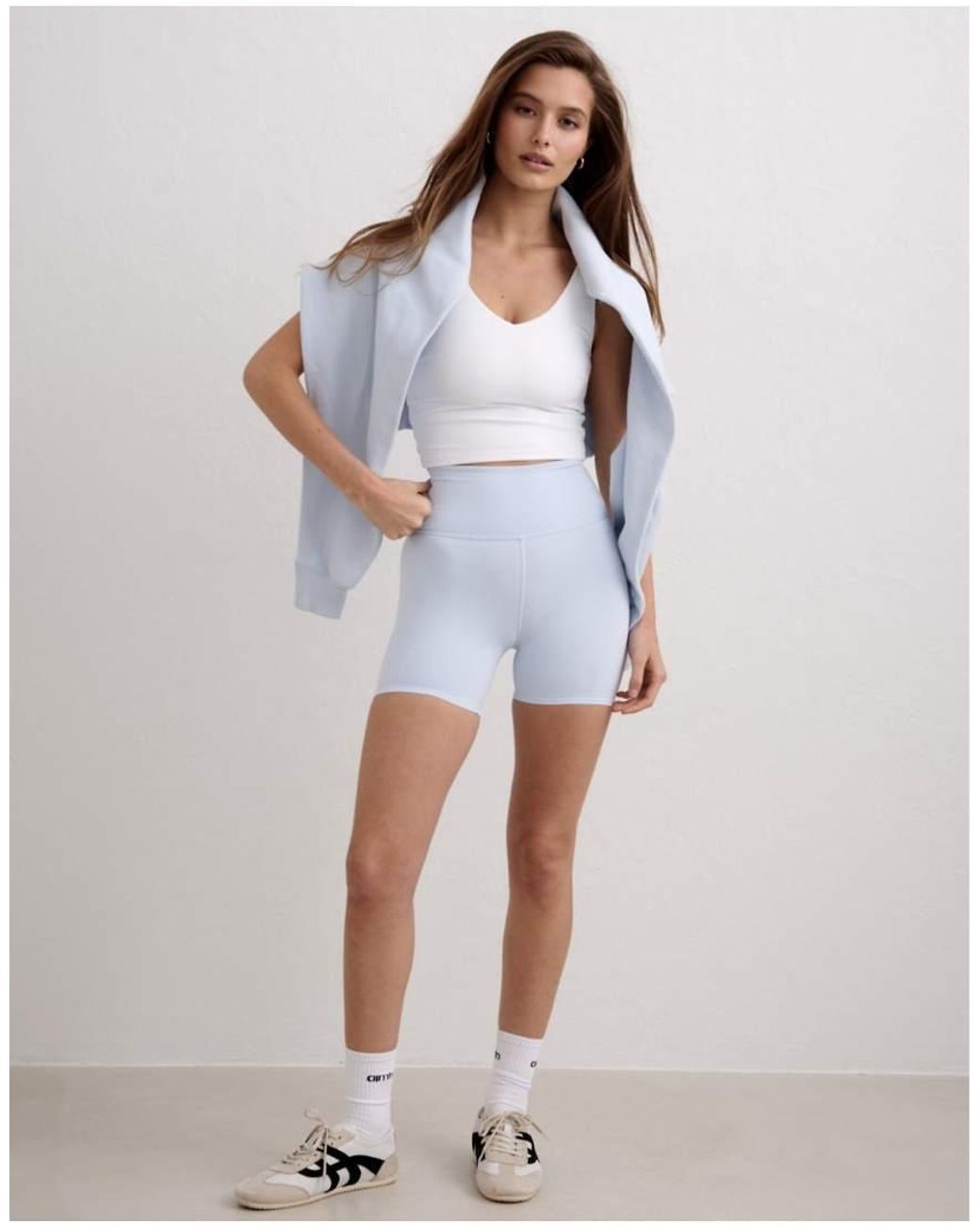 Aim'n White Aura Sense Midi Shorts