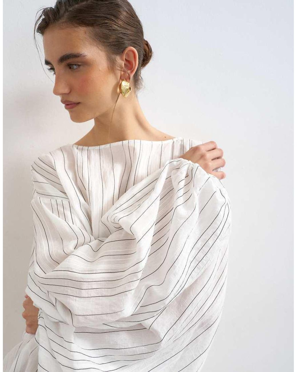 TOPSHOP White Long Sleeve Blouson Mini Dress