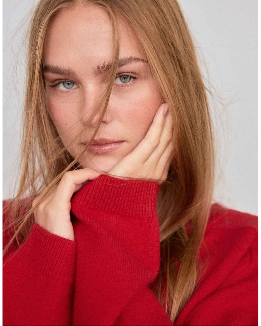 Stradivarius Red Basic V-neck Knit Jumper