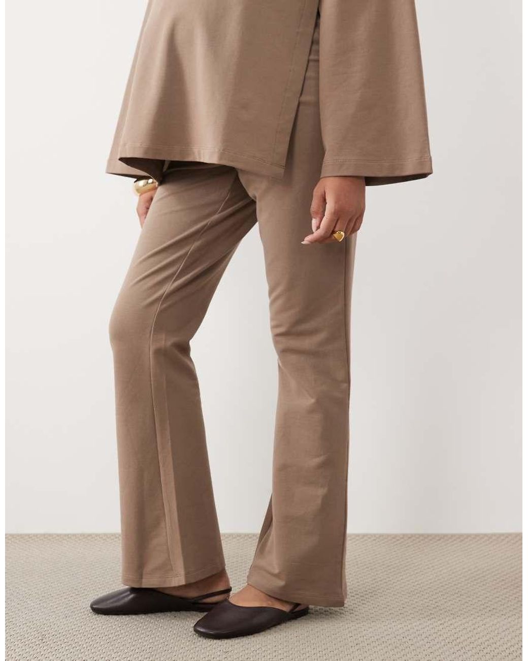 Mama.licious Natural Mamalicious Maternity Flared Sweat Trouser Co-ord