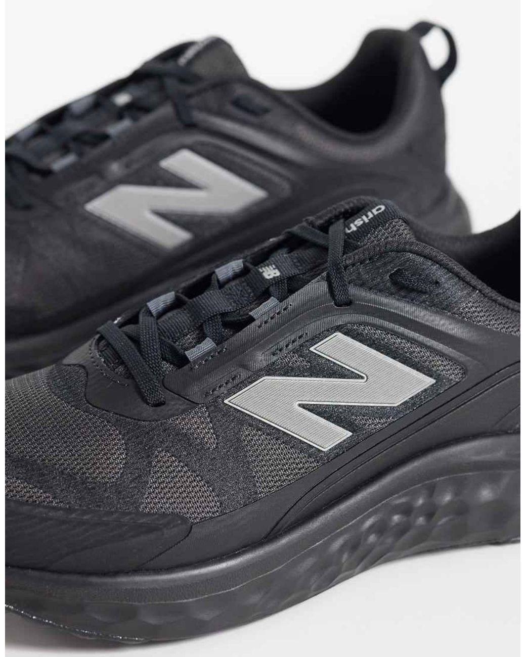 New Balance Black Arishi Running Trainers for men