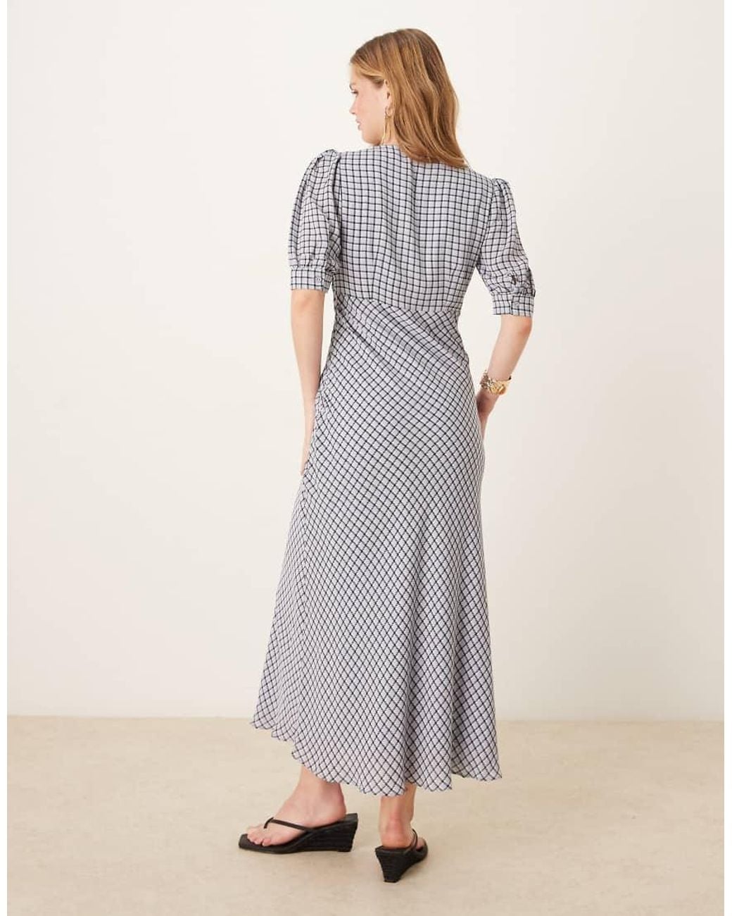 Glamorous Natural Light- Check V-Neck Midi Tea-Dress