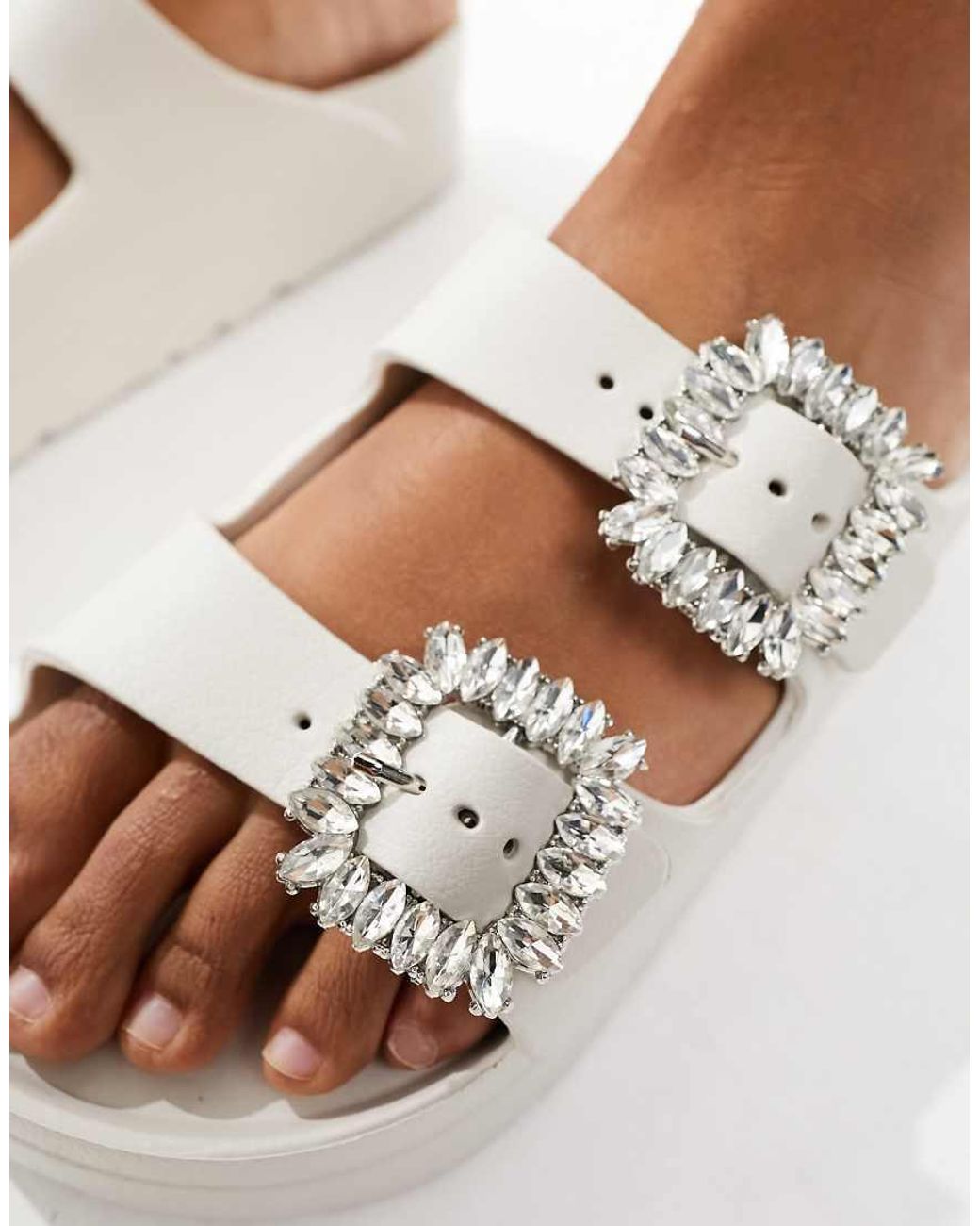 SIMMI White Simmi London Meilani Buckle Chunky Flat Sandals