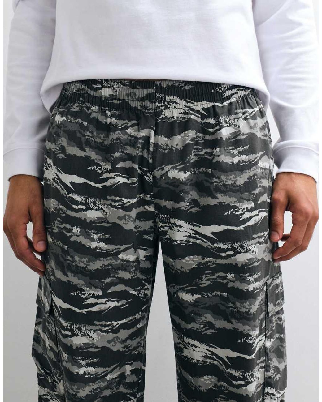 4505 White Wide Leg Cotton Ripstop Lifting Cargo Pants With Zip Pockets for men
