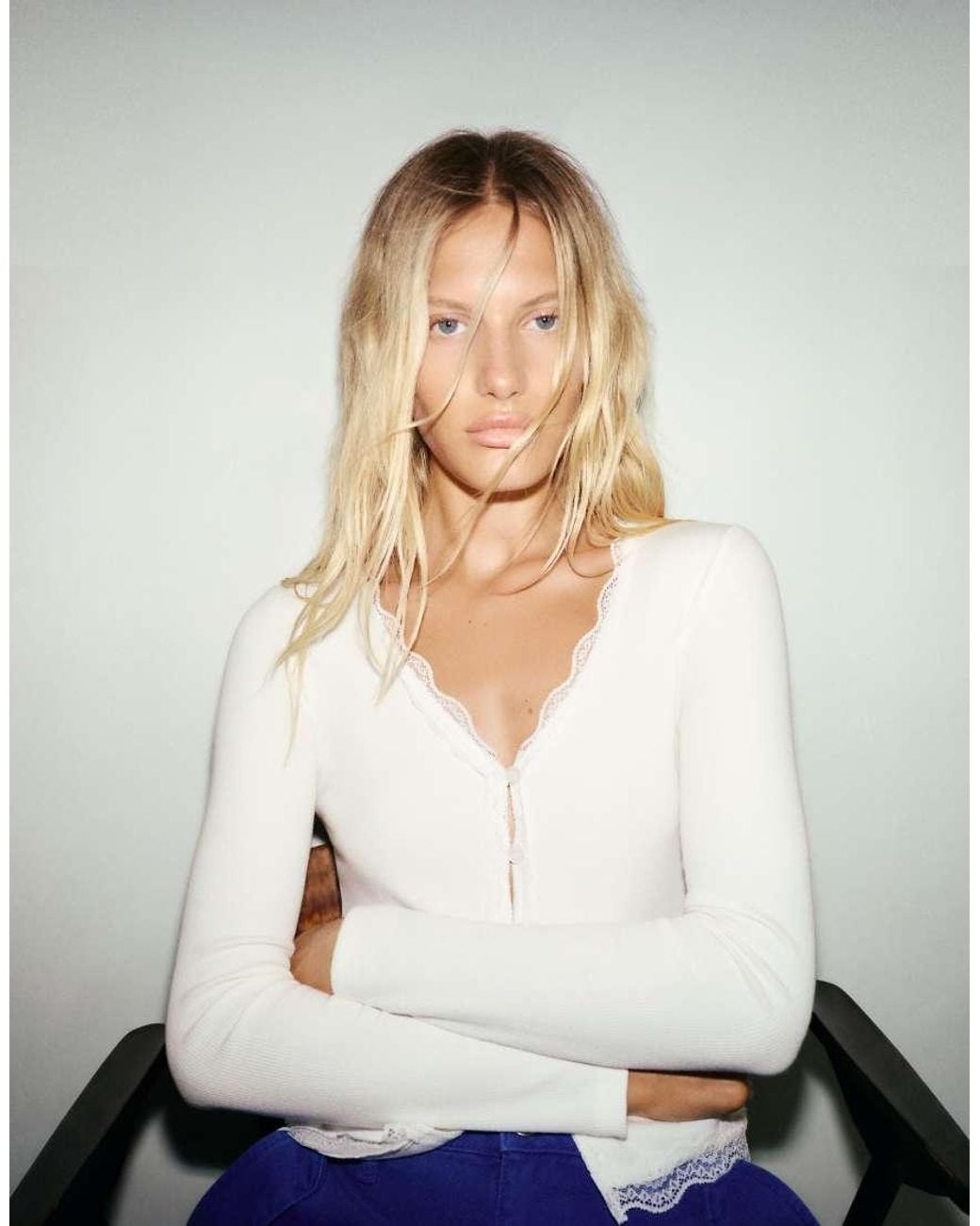 Pull&Bear White Buttoned Lace T-Shirt