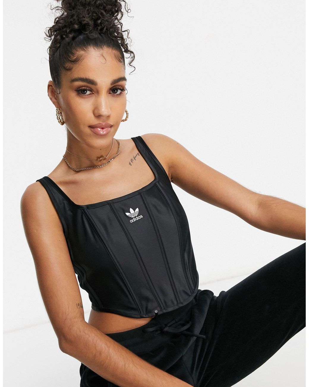 Relaxed risqué - corset effet satin adidas Originals en coloris Noir | Lyst