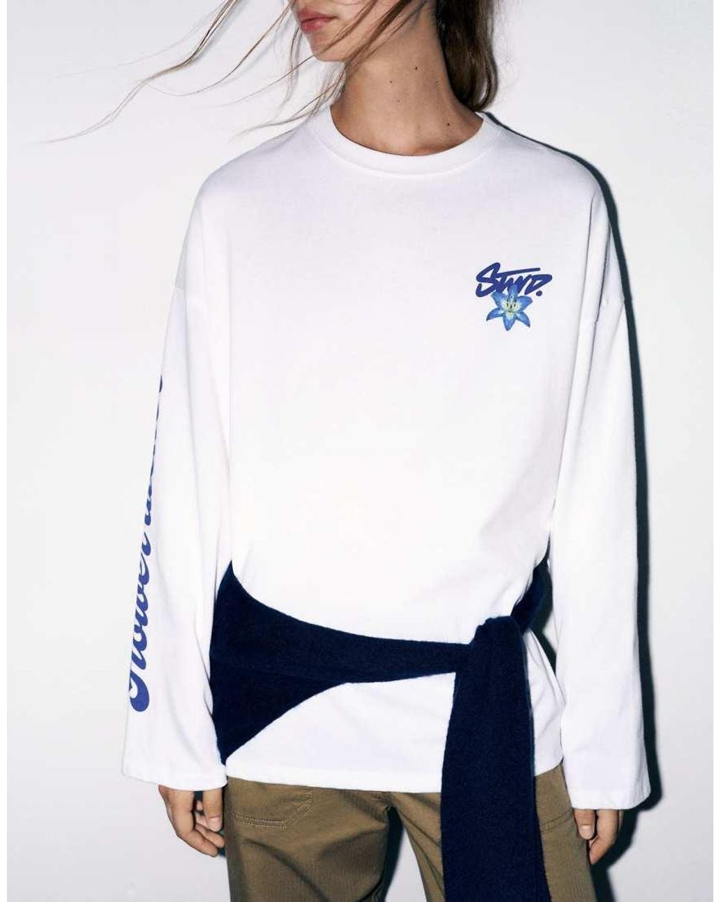 Pull&Bear Blue Stwd Flower Graphic T-Shirt