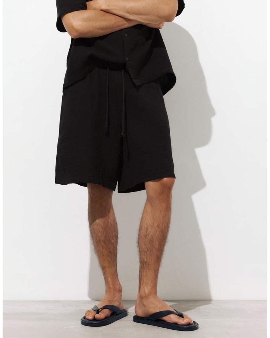 Pull&Bear Black Bermuda Short Sweatpants for men