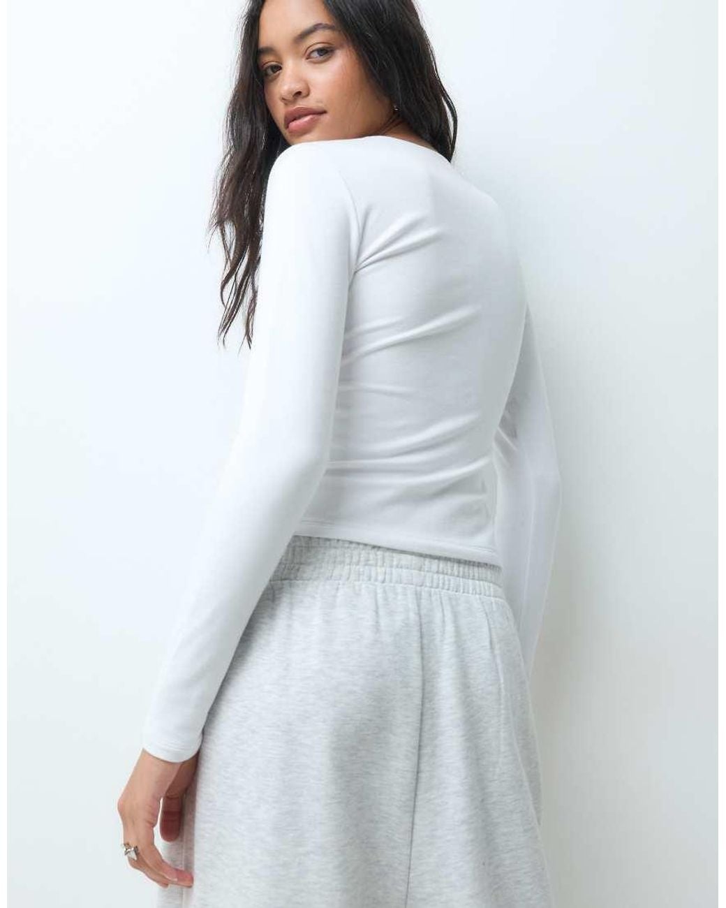 Abercrombie & Fitch White Seamless Long Sleeve Baby Tee