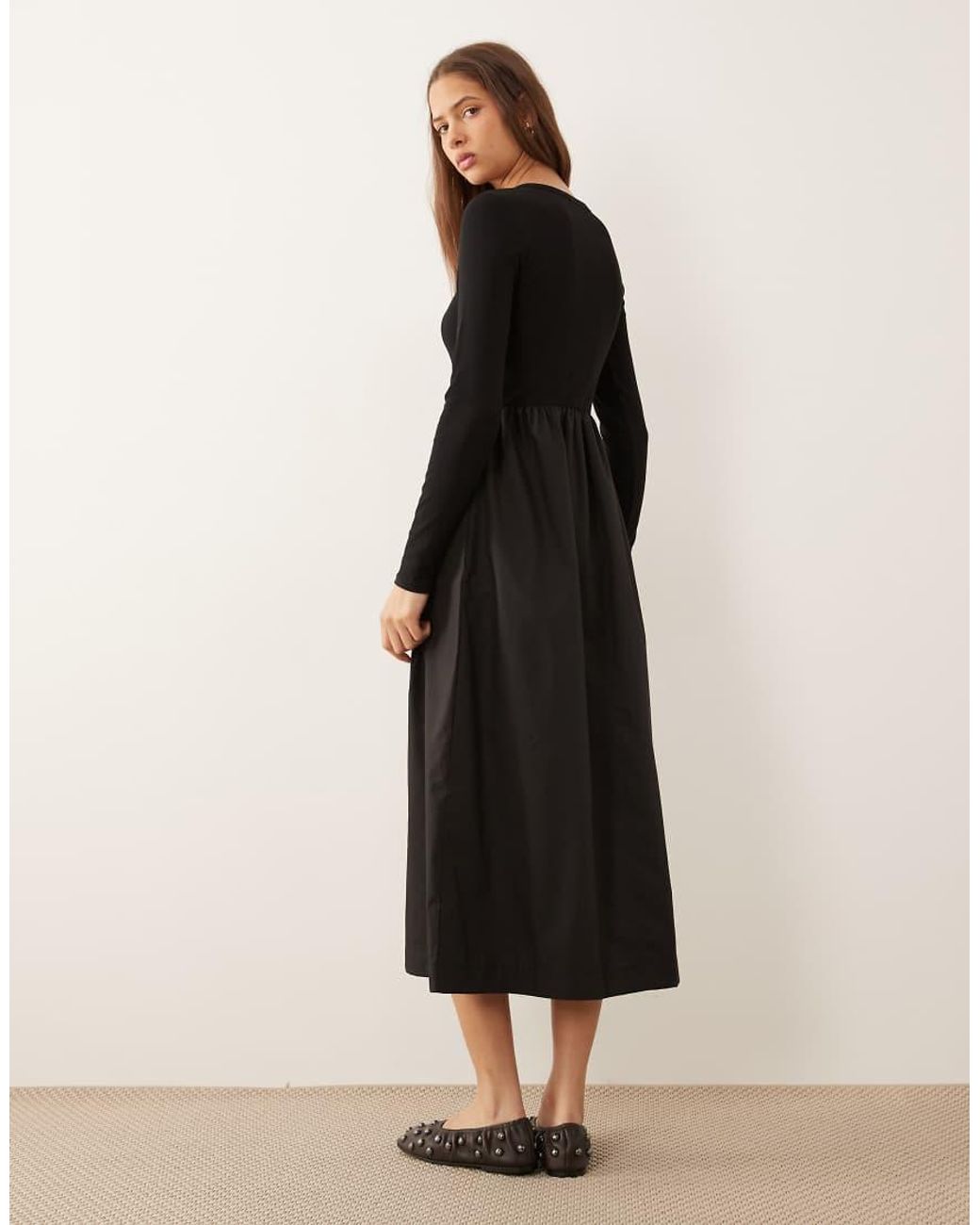 Vestito Midi di Threadbare in Black