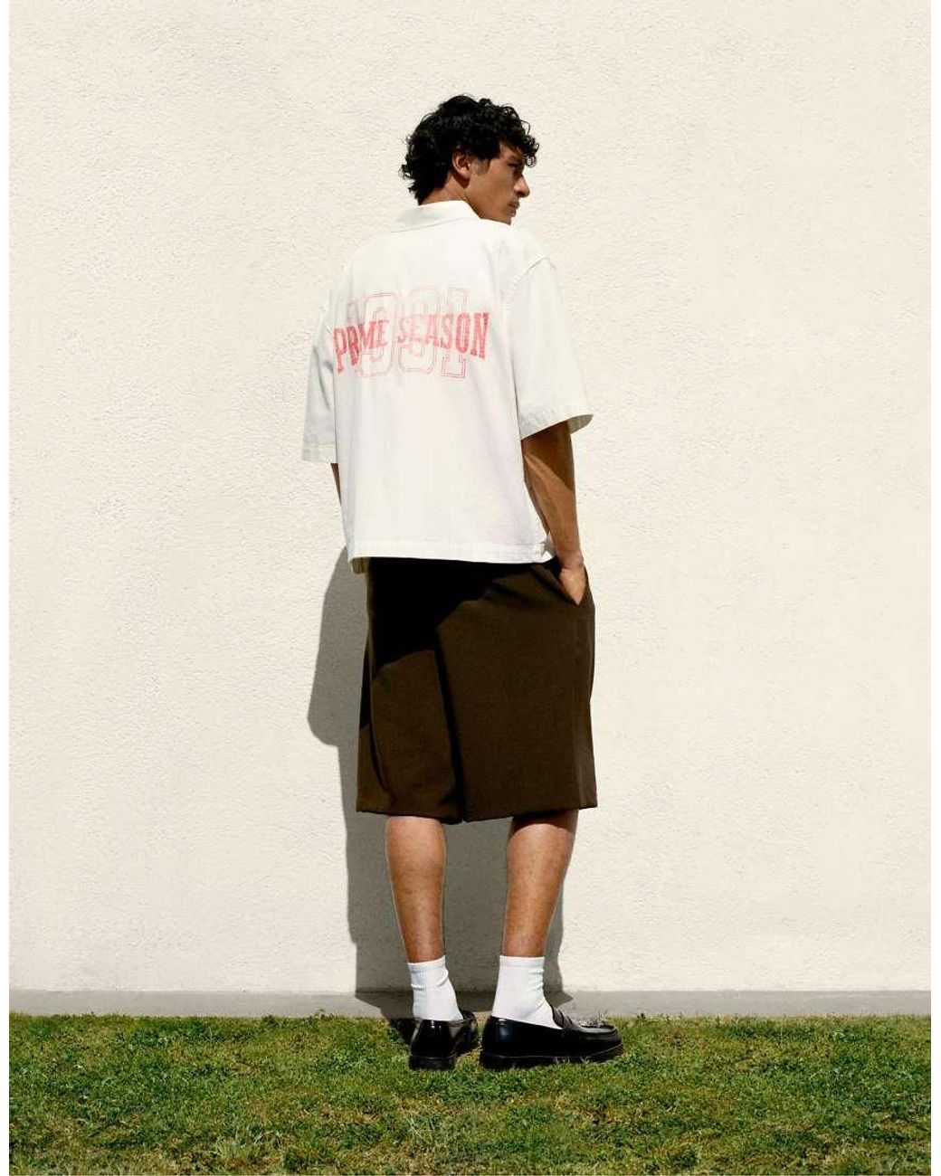 Pull&Bear Natural Smart Bermuda Shorts With Pleats for men