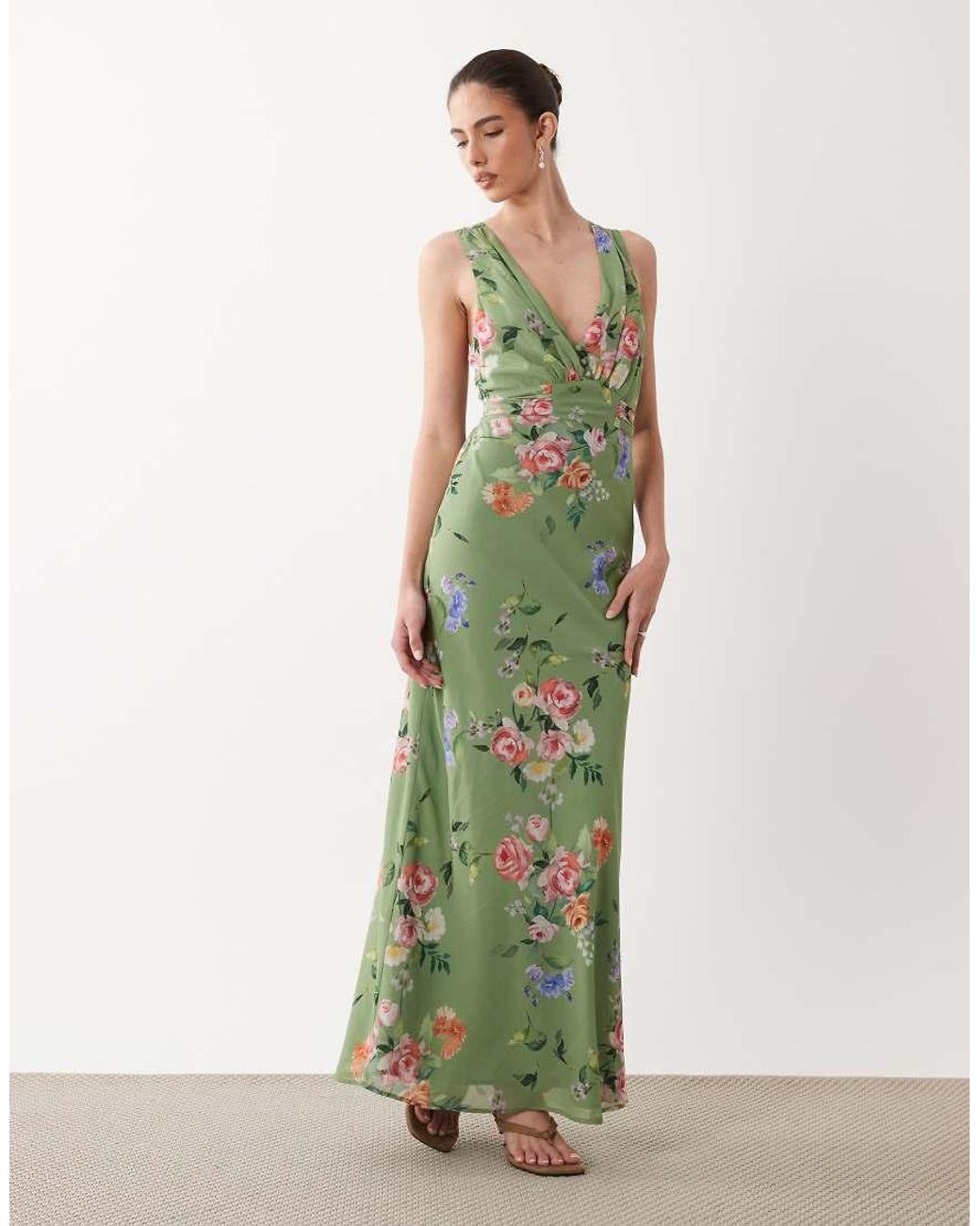 Hope & Ivy Green V Neck Button Front Maxi Dress With Tie Waist