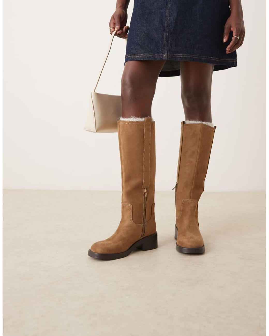 ASOS Conan in het Brown